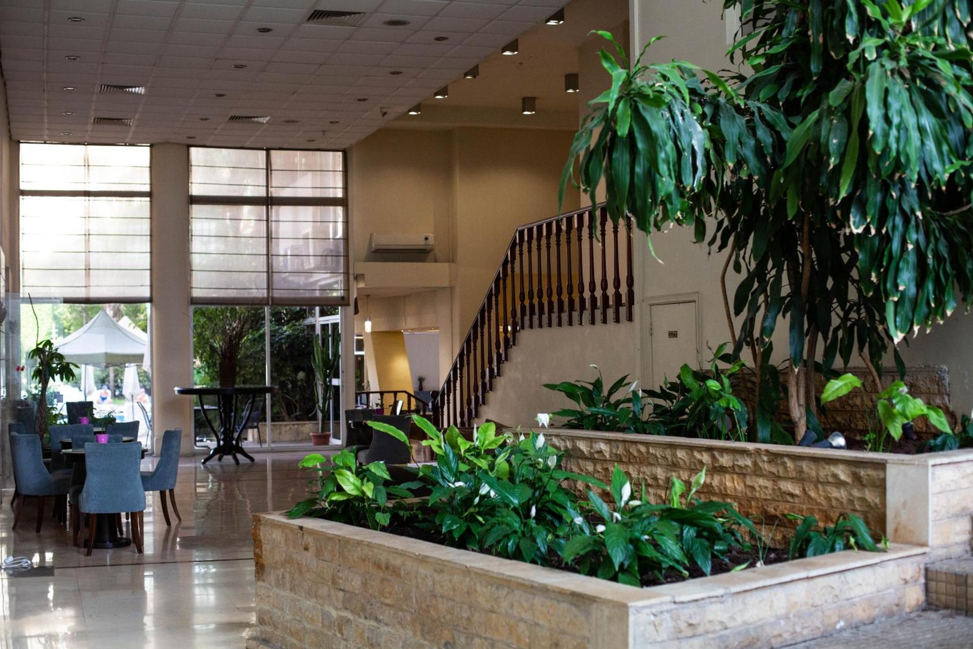Cosmopolitan Hotel Beirut Eksteriør bilde